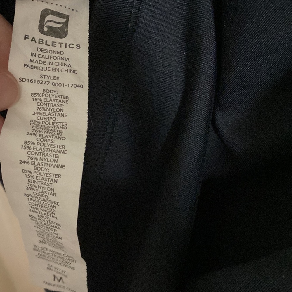 Fabletics Nwt Black Compression Jersey Racerback … - image 5